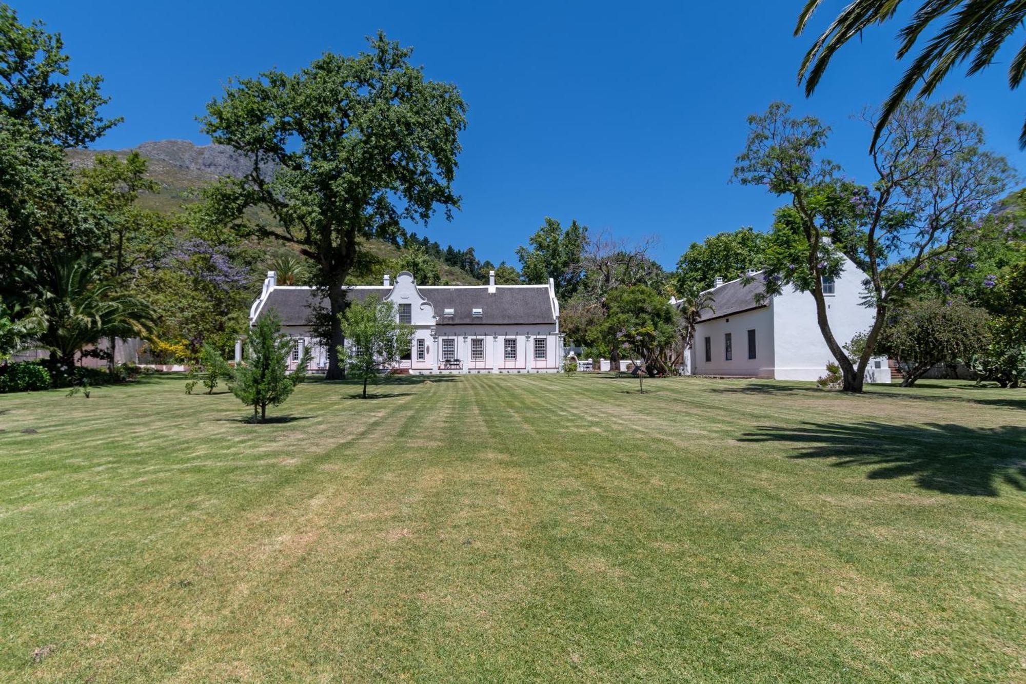 Mont Angelis Aparthotel Stellenbosch Bagian luar foto