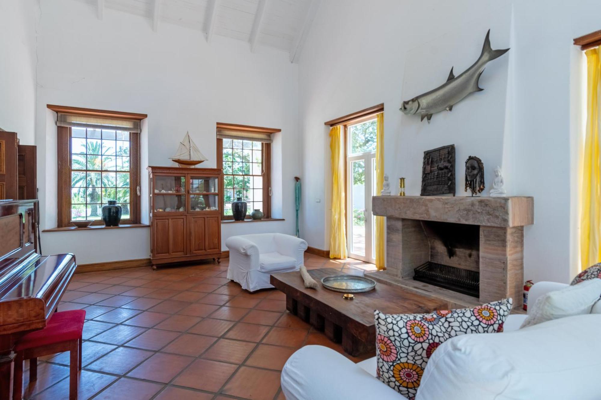 Mont Angelis Aparthotel Stellenbosch Bagian luar foto